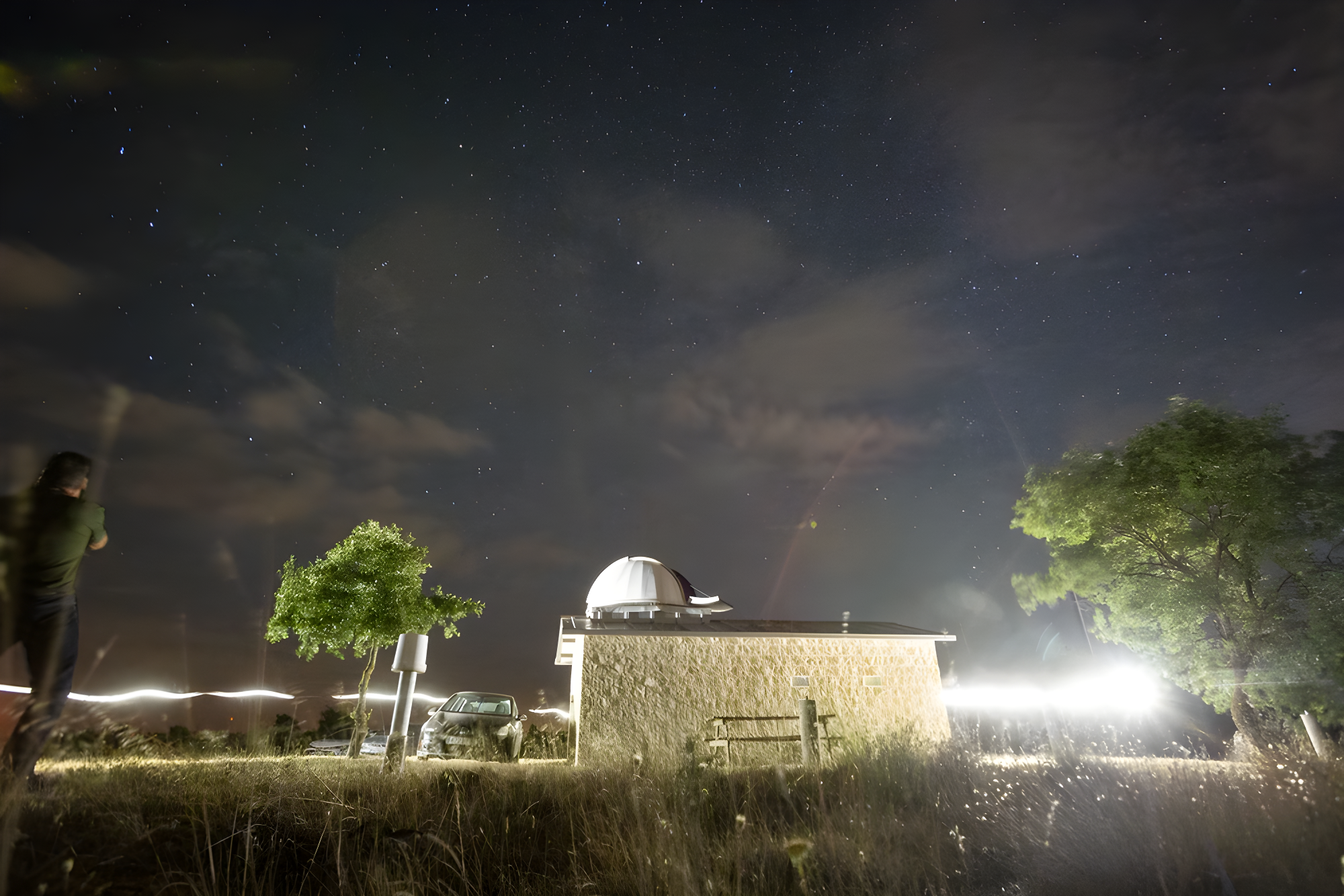 Observatorio Astronómico de Lodoso de noche